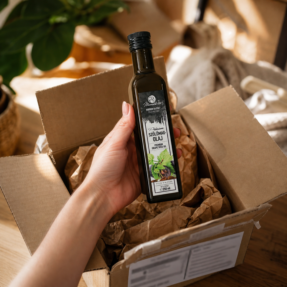 Mannavita Hungarian cold-pressed Grapeseed oil • 250 ml