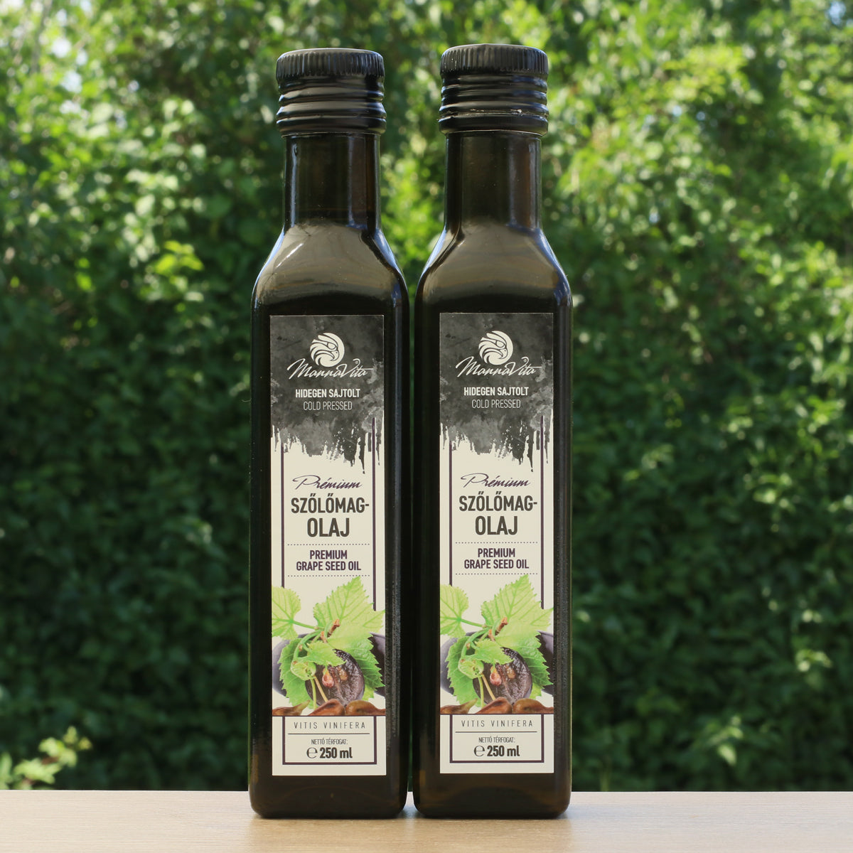 Mannavita Hungarian cold-pressed Grapeseed oil • 250 ml