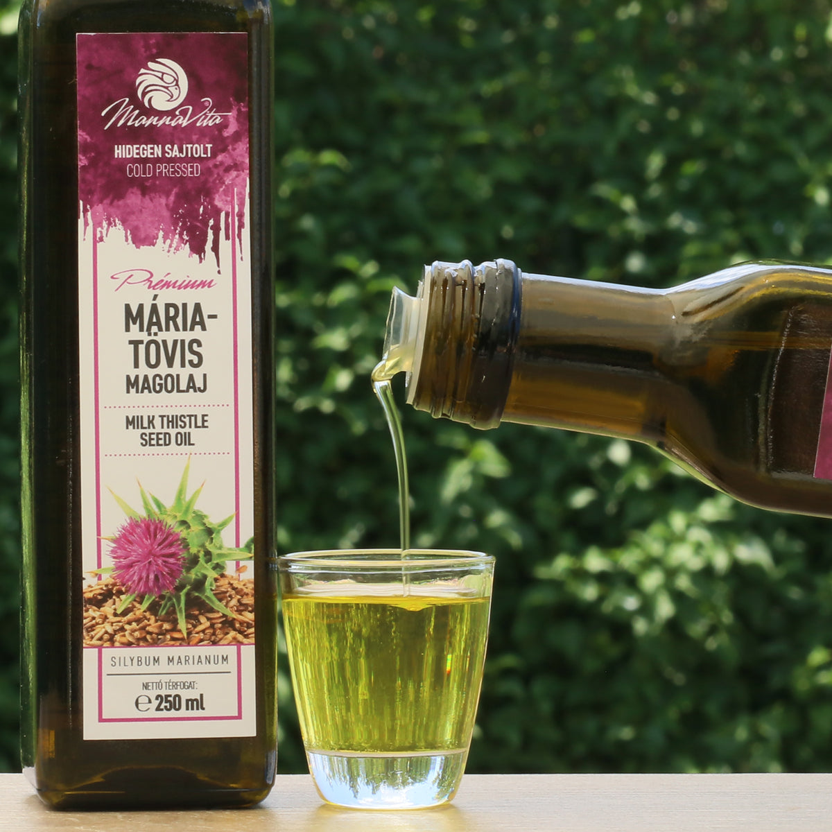 Mannavita Hungarian cold-pressed Milk Thistle seed oil • 250 ml