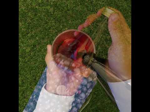 Mannavita Aronia berry 100% pure pressed juice • 1000 ml